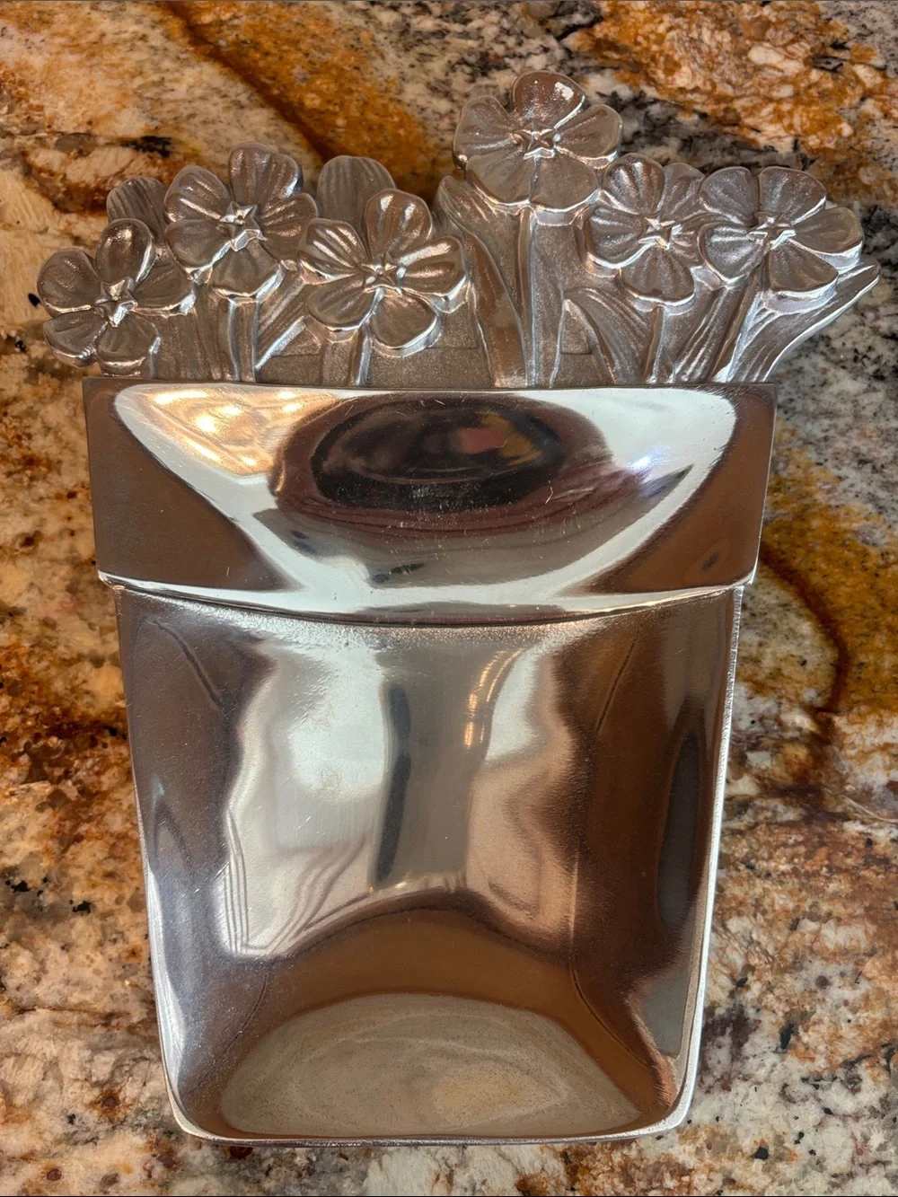 Vintage Mariposa Flower Pot Tray